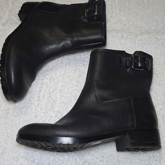 Gap Leather Black Buckle Moto Boots Size 6 Women's - Picture 1 of 9